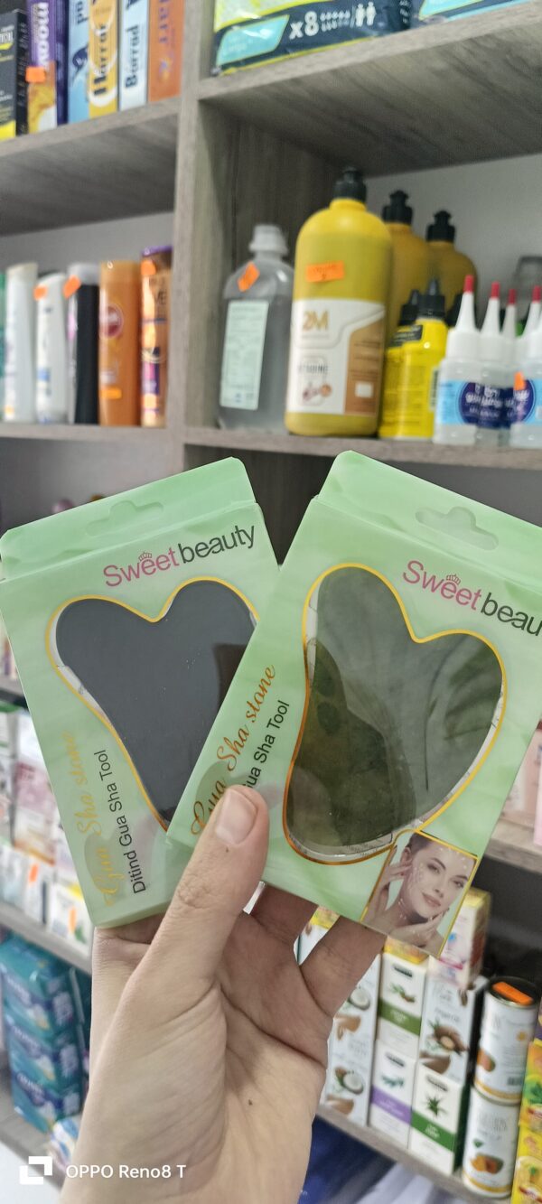 Gua-sha -jade -guasha-غواشا