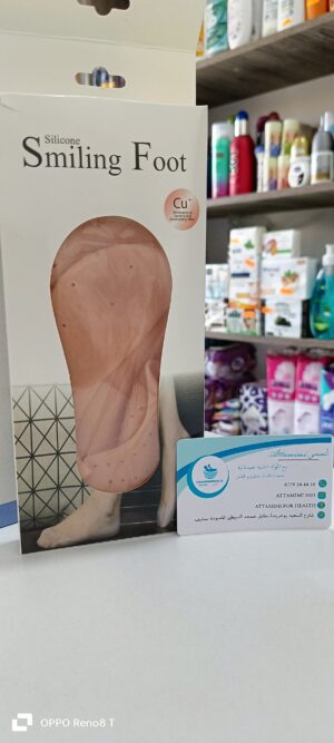 chaussettes  en silicone smiling foot -جوارب السيليكون